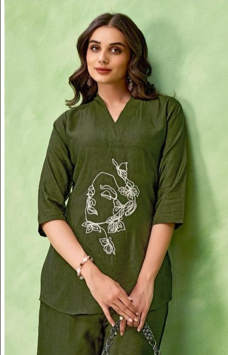 bottle green lenen cotton coord set with figer on top