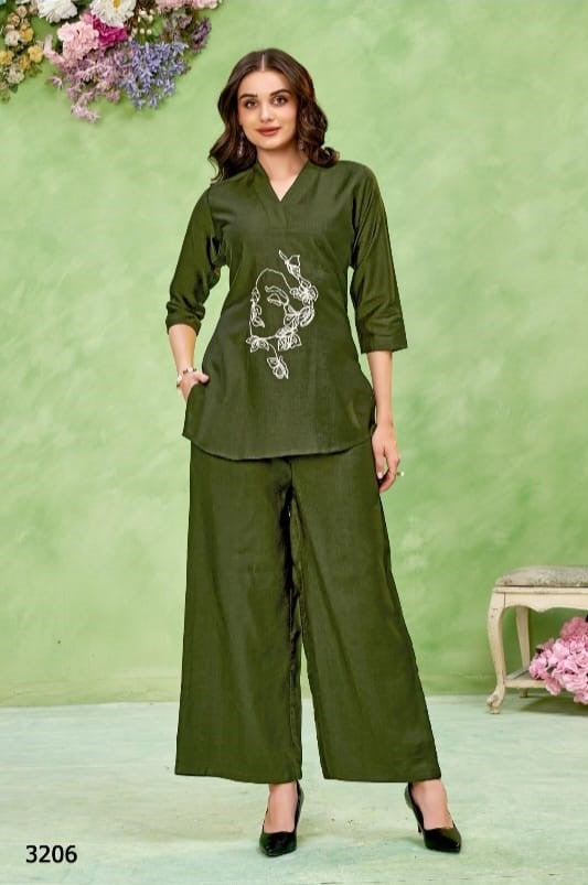 bottle green lenen cotton coord set with figer on top